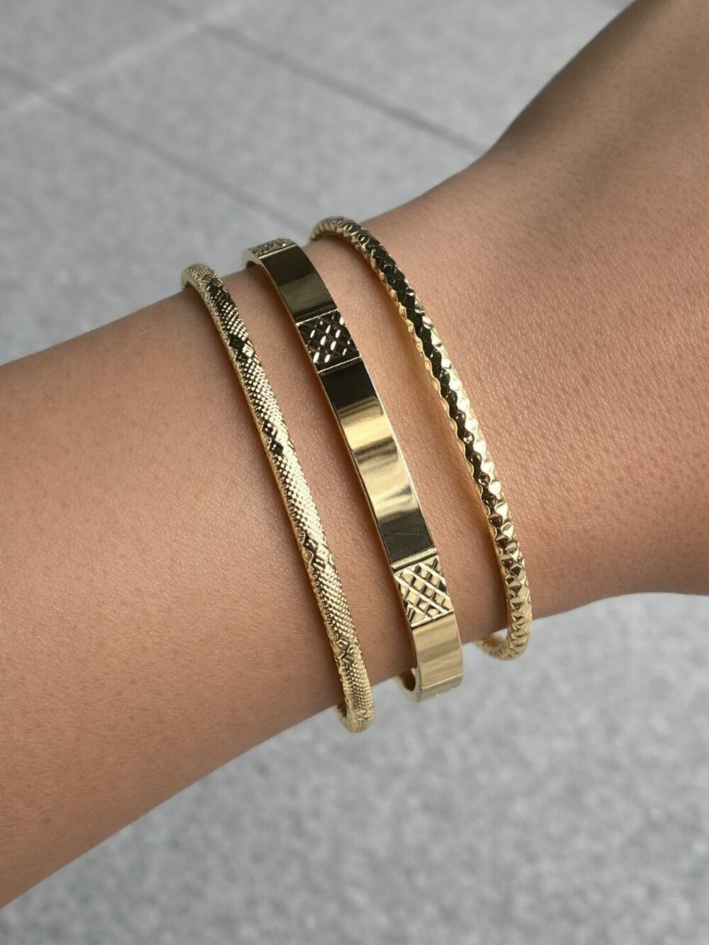 NWOT Gold Textured & Flat Bar Stacking Bracelets Set of 3 Polished Gold Bangles